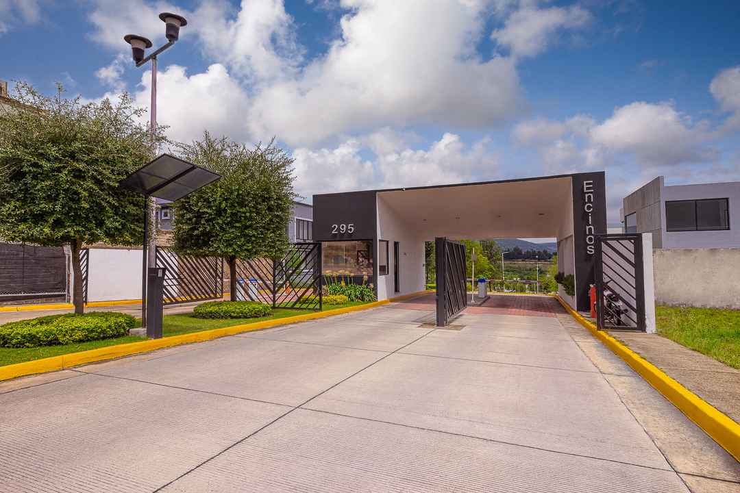 terreno en venta av paseo de los robles nte mariano otero zapopan jalisco pXyjjqa