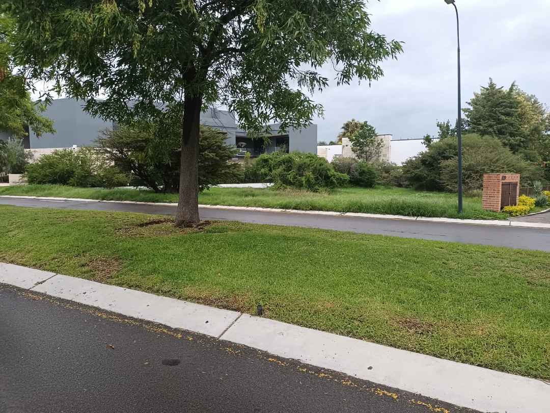 terreno en venta avenida campanario el campanario queretaro queretaro pivaDrw