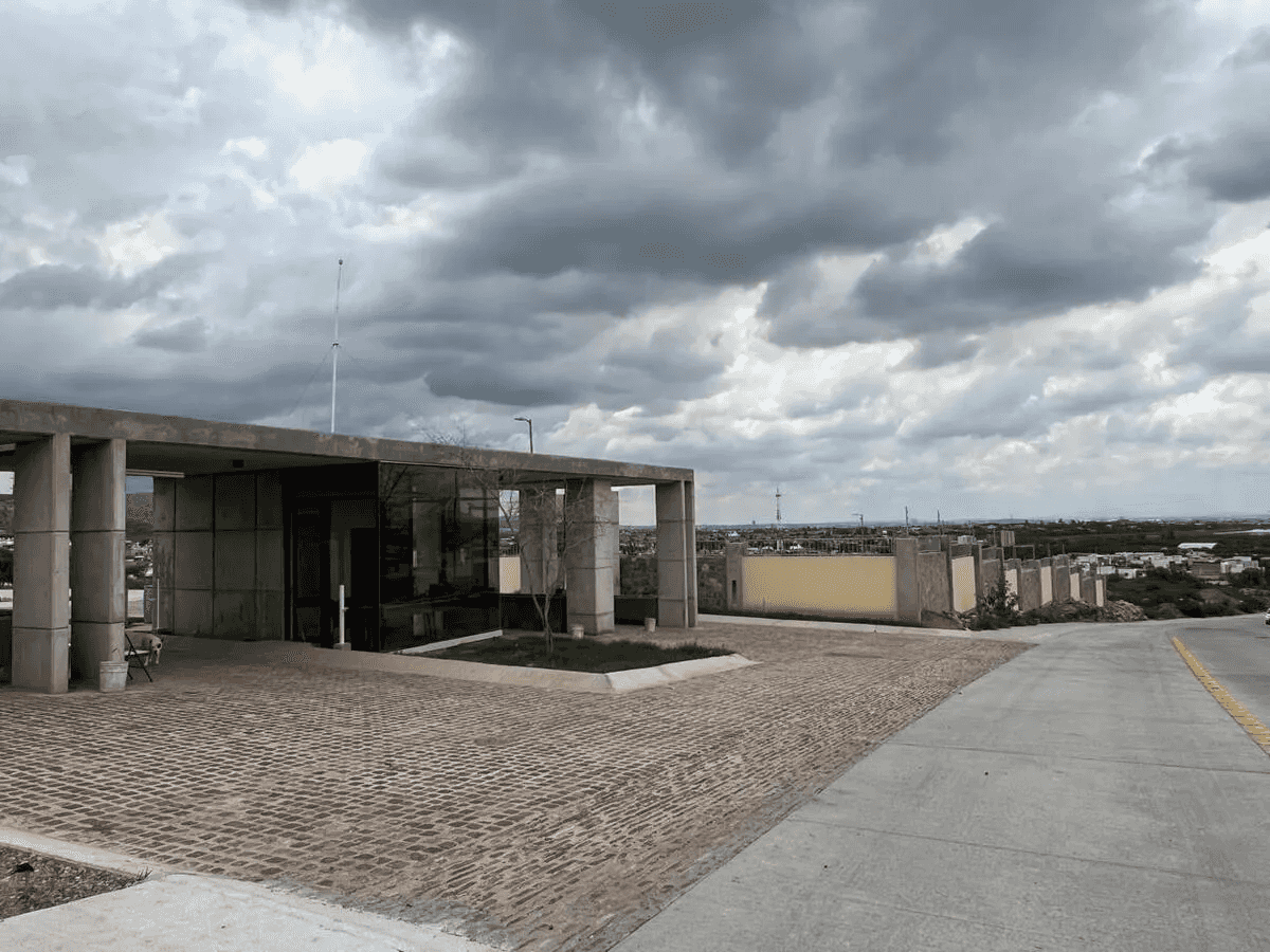 terreno en venta calzada lomas del molino el molino residencial leon guanajuato p18gPvN