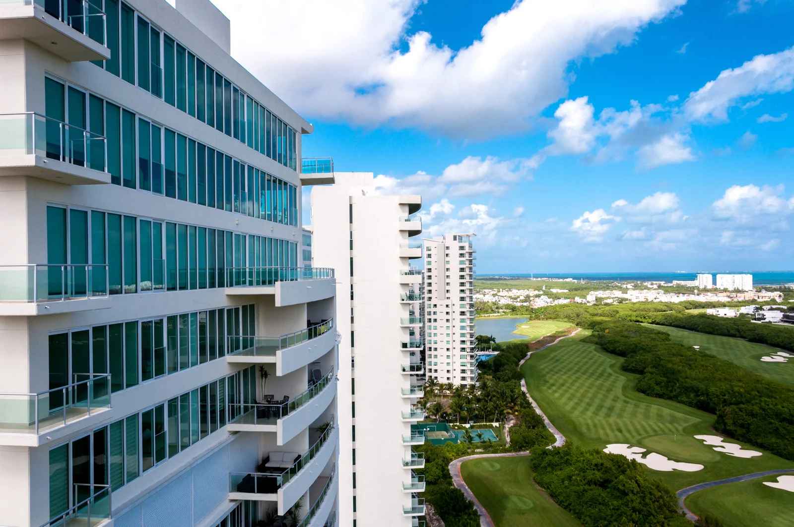 departamento en venta carretera federal chetumal puerto juarez mayakoba country club solidaridad quintana roo p19Yr3t