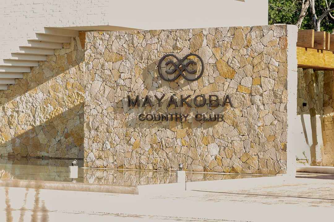 terreno en venta informacion showroom mayakoba country club carretera federal chetumal  puerto juarez playa del carmen solidaridad quintana roo pboxsIj