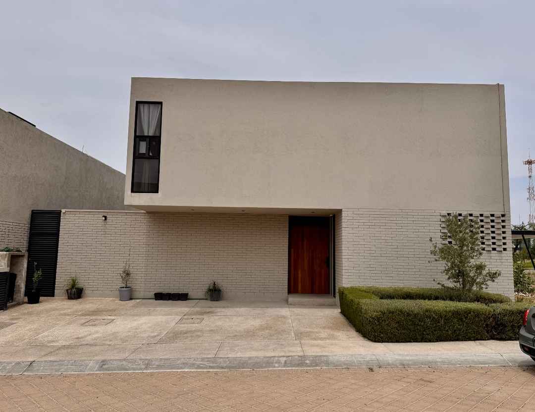 casa en venta san felipe lomas del campanario norte queretaro queretaro prMYBk9