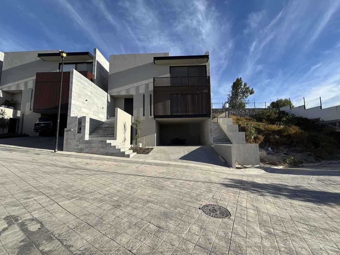 casa en venta av campanario lomas del campanario iv queretaro queretaro pLvh5v6
